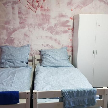 Handwerker Unterkunft Monteurzimmer Mit Gemeinschaftsbad In Brebach Saarbrücken Buitenkant foto