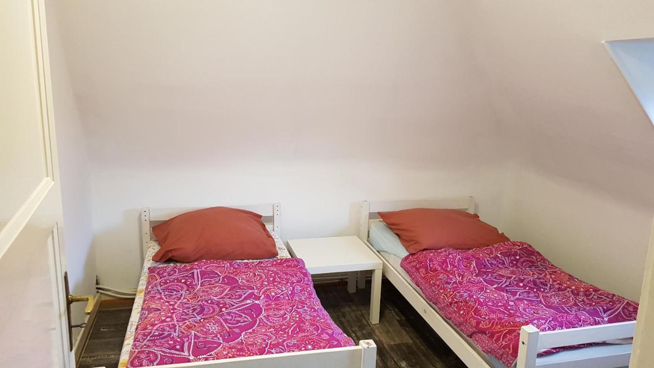 Handwerker Unterkunft Monteurzimmer Mit Gemeinschaftsbad In Brebach Saarbrücken Buitenkant foto